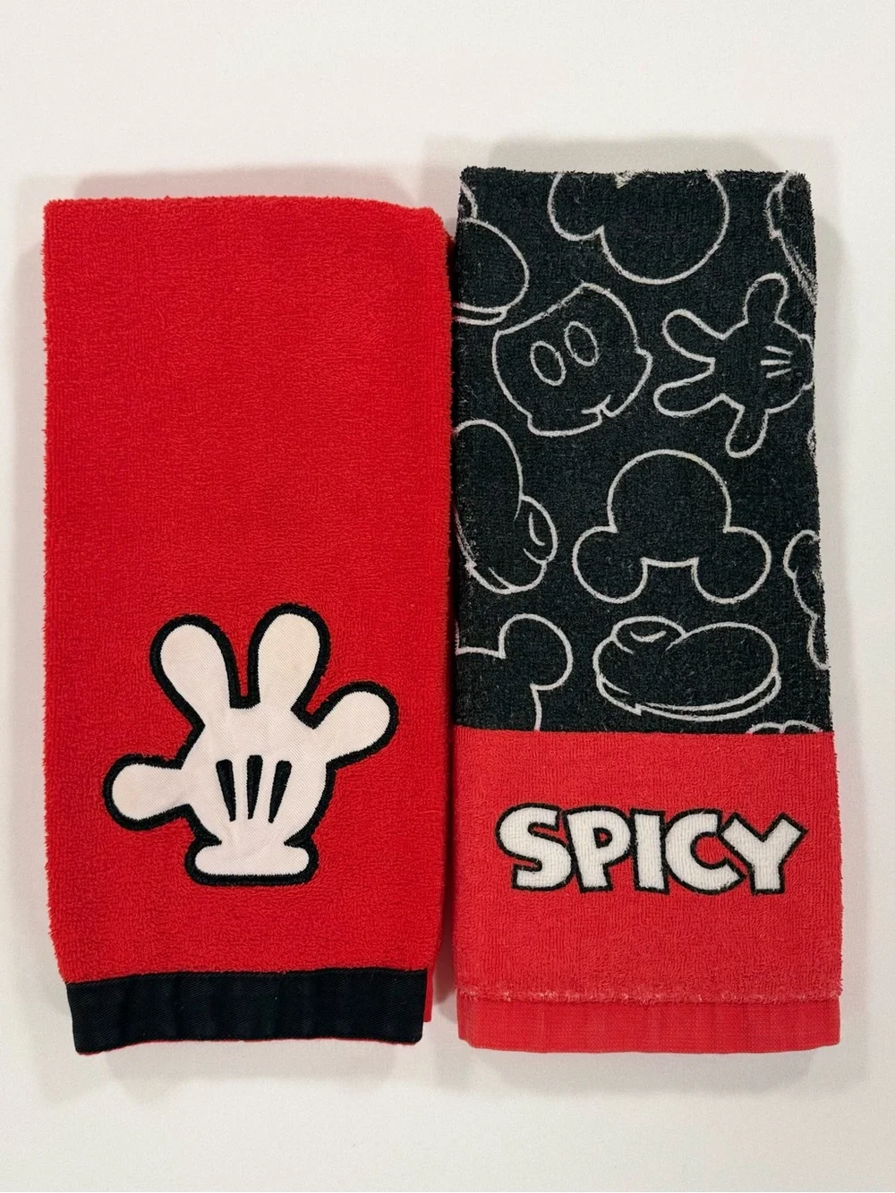 Disney Parks Kitchen Towels Lot Mickey Mouse Glove Spicy Emoji Castle Dish Cloth